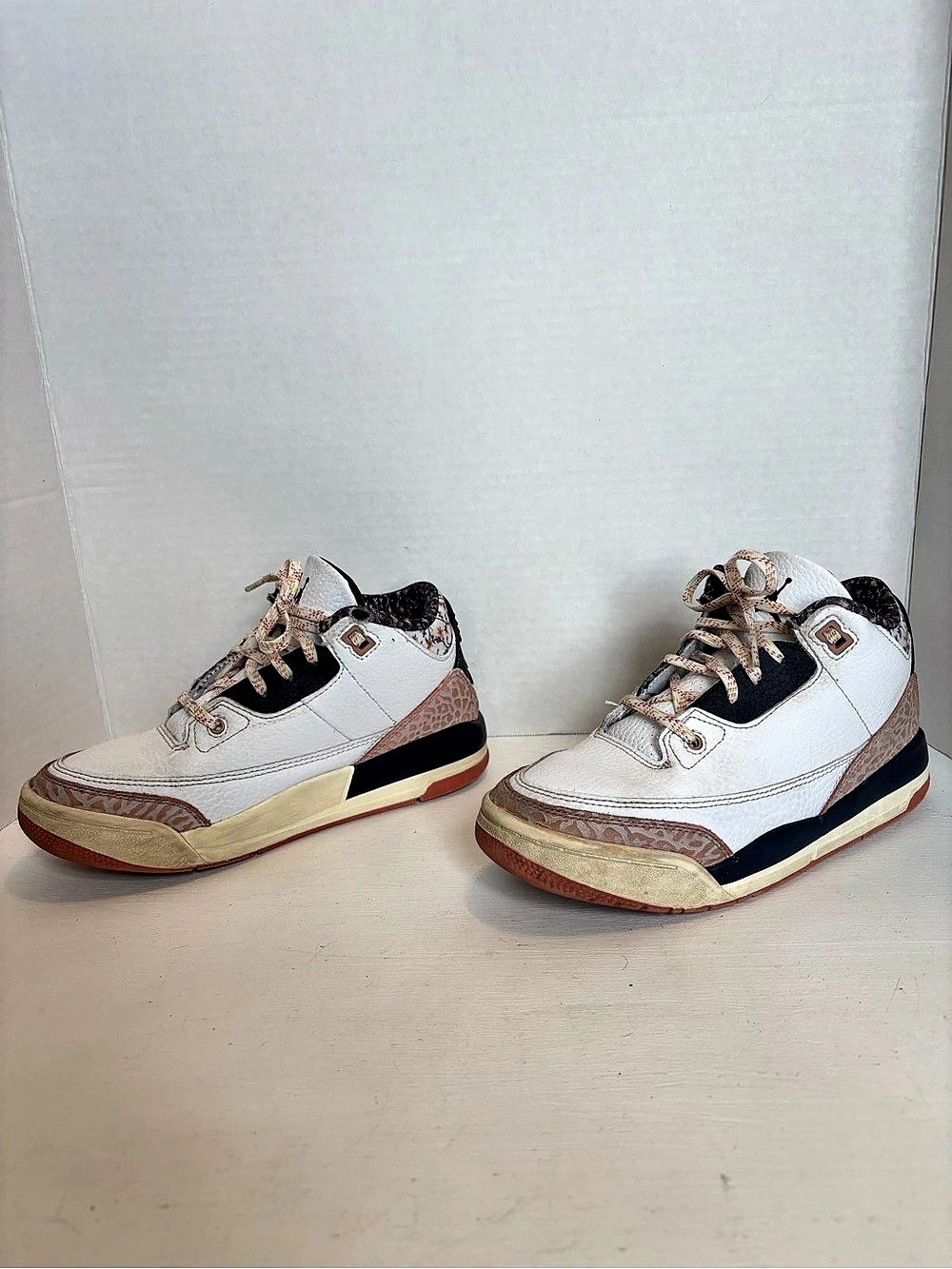 Air Jordan 3 Retro Vintage Floral Sneakers Size 2.5Y EUR 34